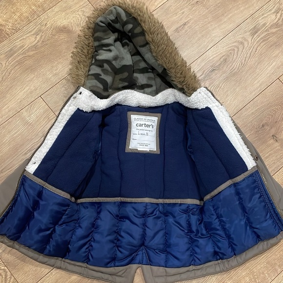 Puffer Jacket - Picture 2 of 4